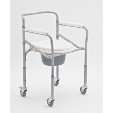 Кресло туалетное FS696 на колесах 201100002